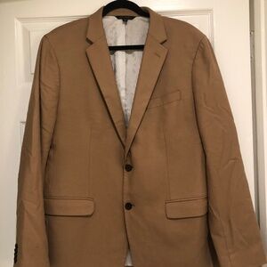 Men’s camel blazer / sport coat